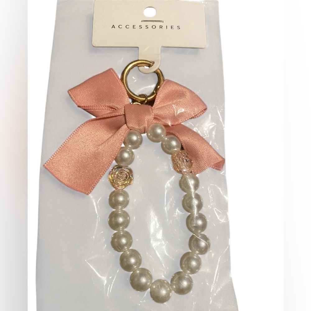 Faux Pearl Keychain with Dark Pink Bow